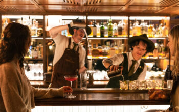 Liquor licence holders the subject of first Ringa Hora Micro-credential